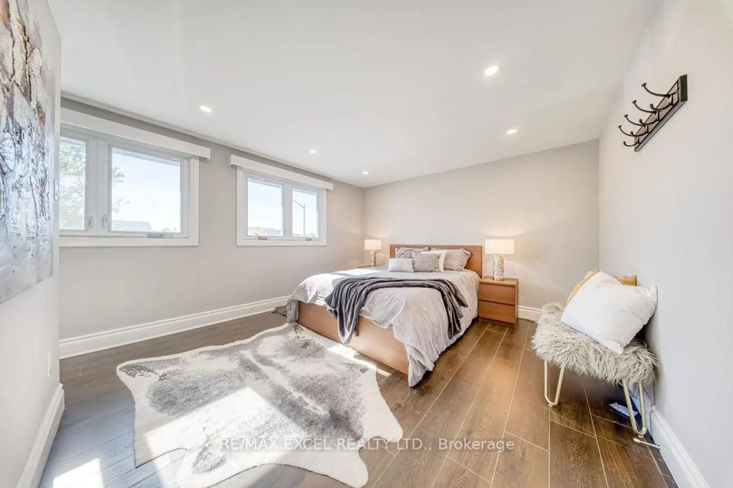 Additional image 7 of 106 Upton Crescent