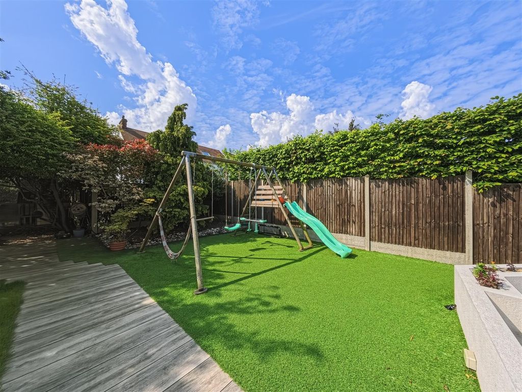 Additional image 55 of 5 bed property for saleBeacon Hill, Herne Bay CT6