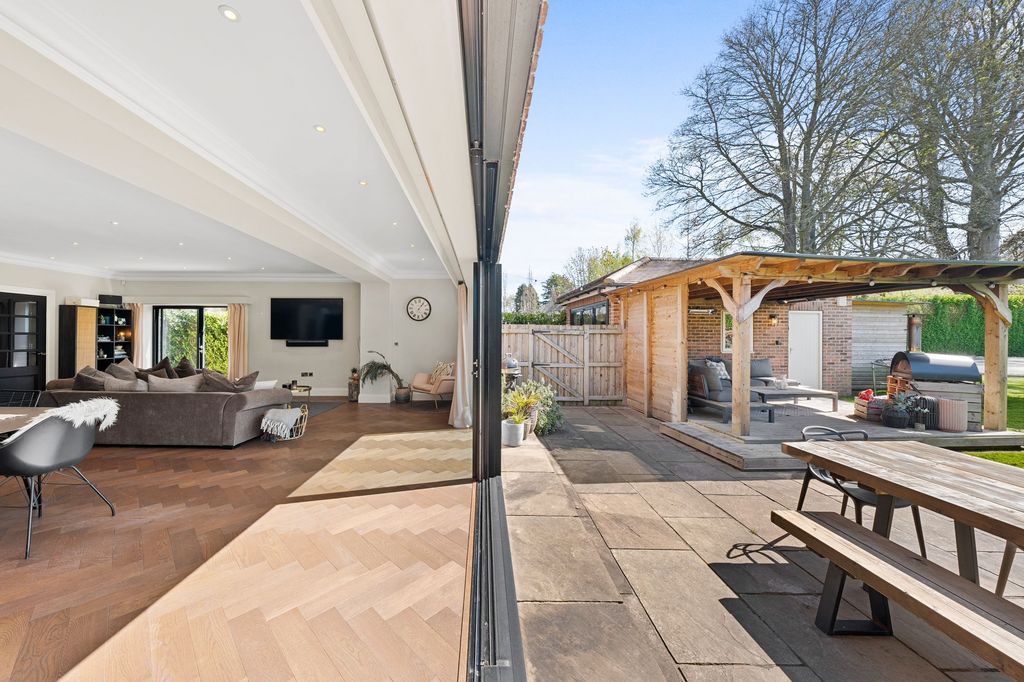 Additional image 25 of 6 bed detached house for saleRutland Drive, Harrogate HG1