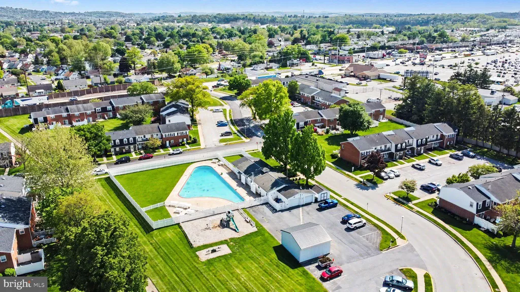 1638 Devers Rd, York, PA 17404