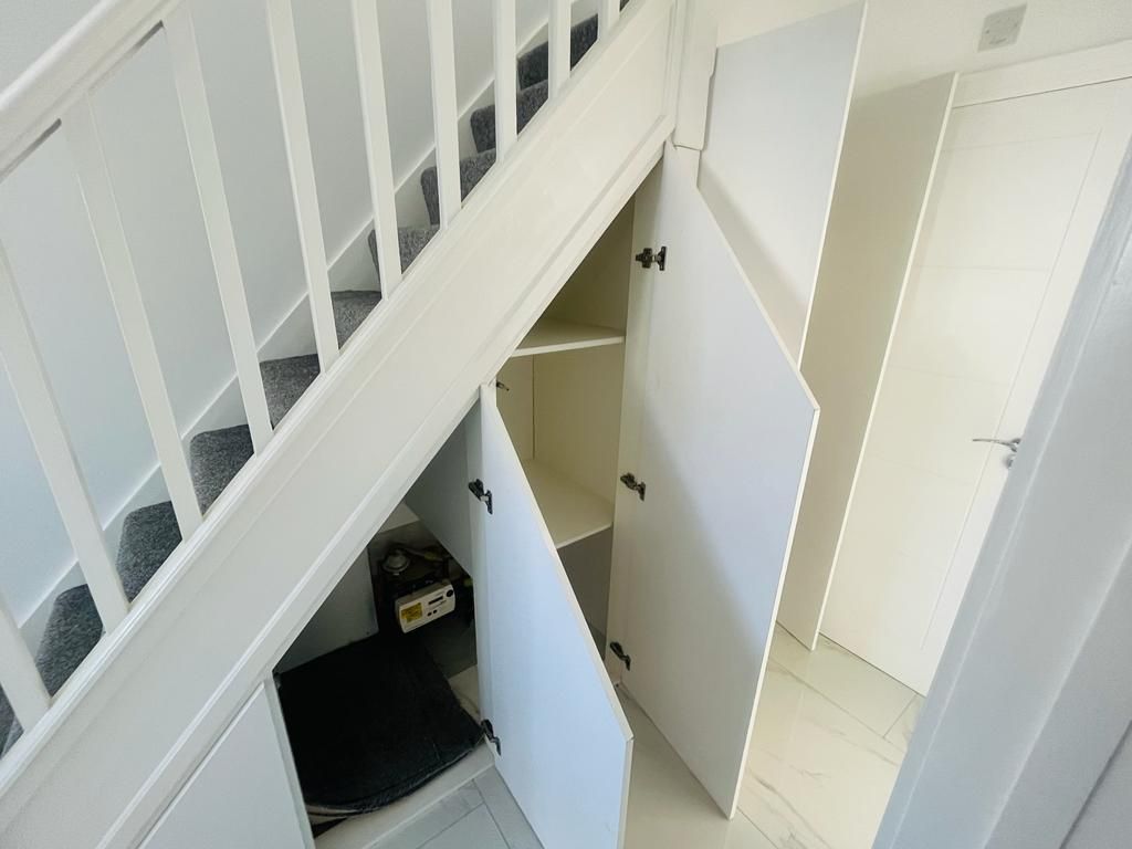 Additional image 7 of 5 bed end terrace house for saleVincent Road, Hounslow TW4