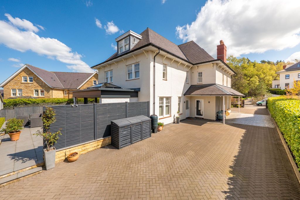 Additional image 53 of 5 bed detached house for saleSussex Avenue, Harrogate HG1