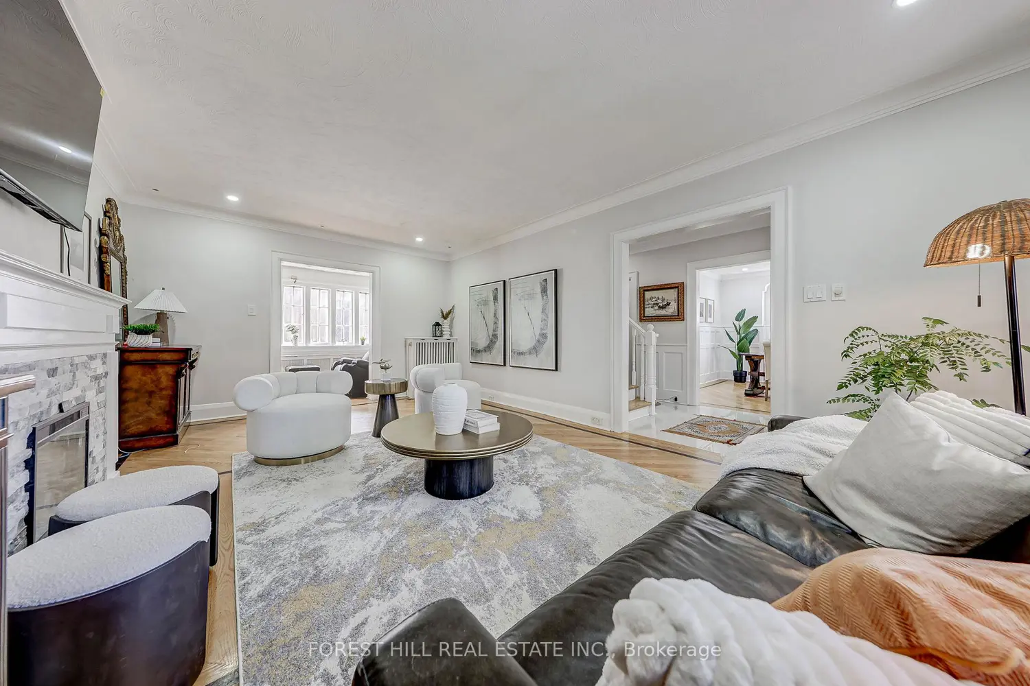 607 Spadina Road photo 3