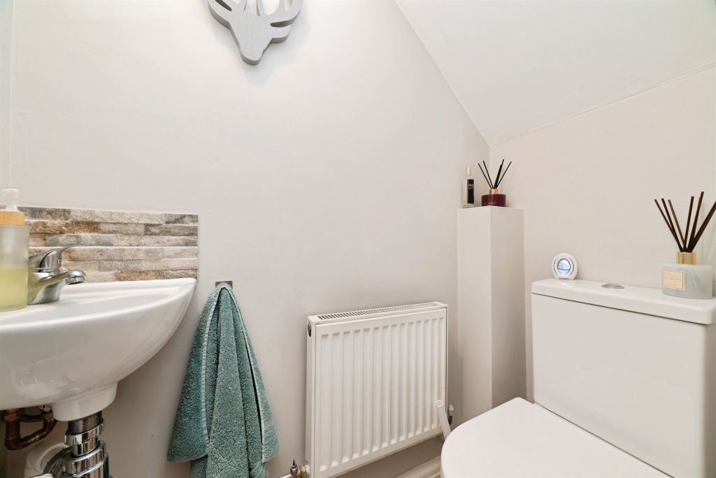Additional image 8 of 4 bed detached house for saleMaple Grove, Hessle HU13
