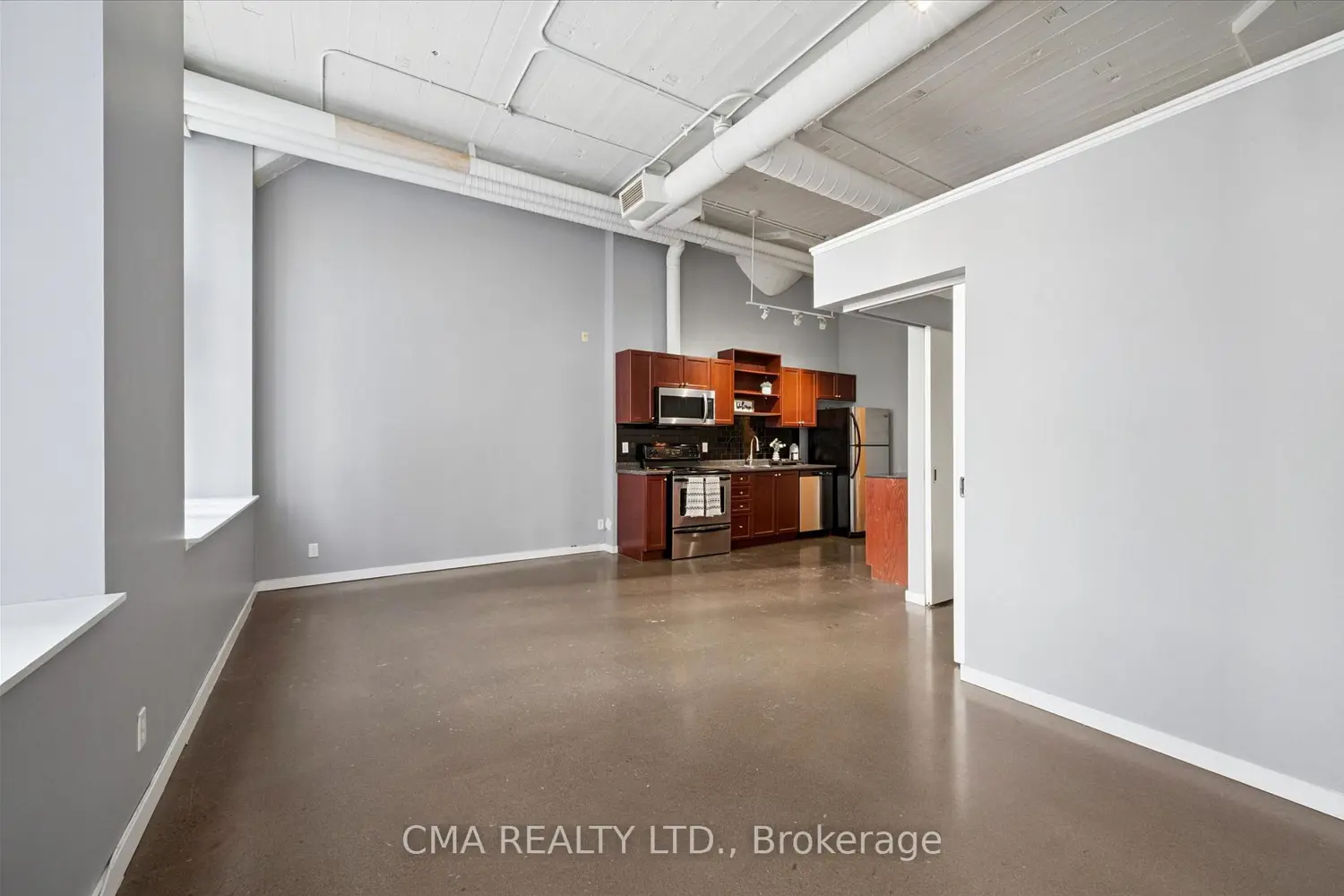 Additional image 7 of 410 King Street 218