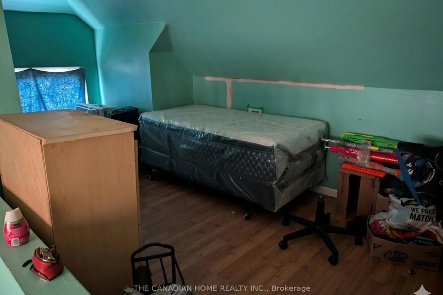 563 Cannon Street photo 3