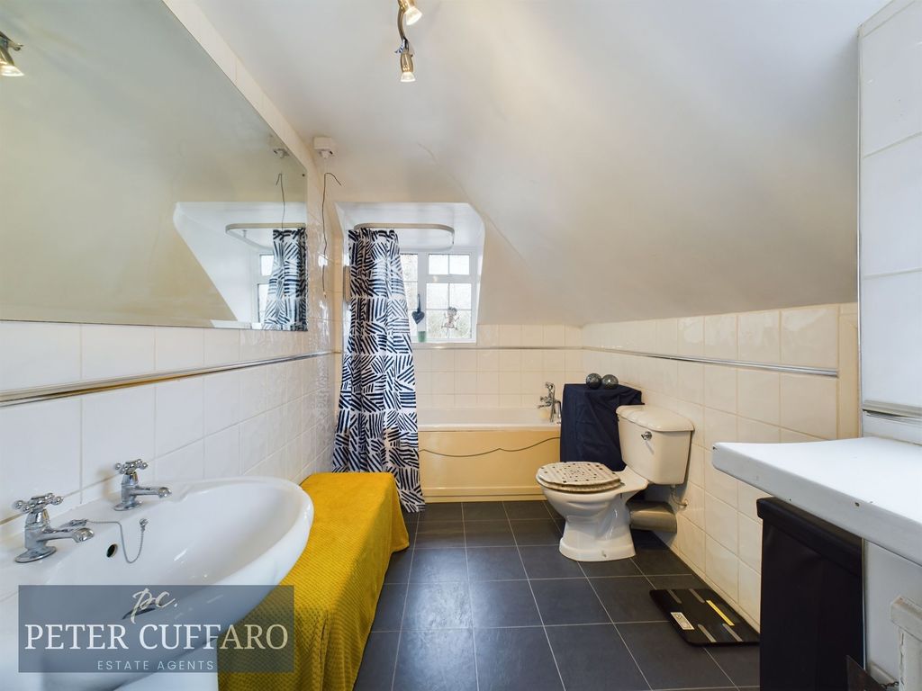 Additional image 13 of 5 bed detached house for saleYewlands, Hoddesdon EN11