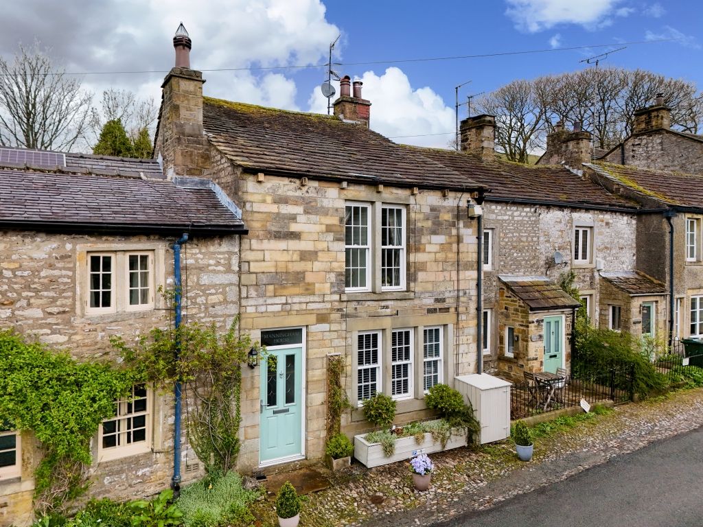 3 bed terraced house for saleKettlewell, Skipton, North Yorkshire BD23