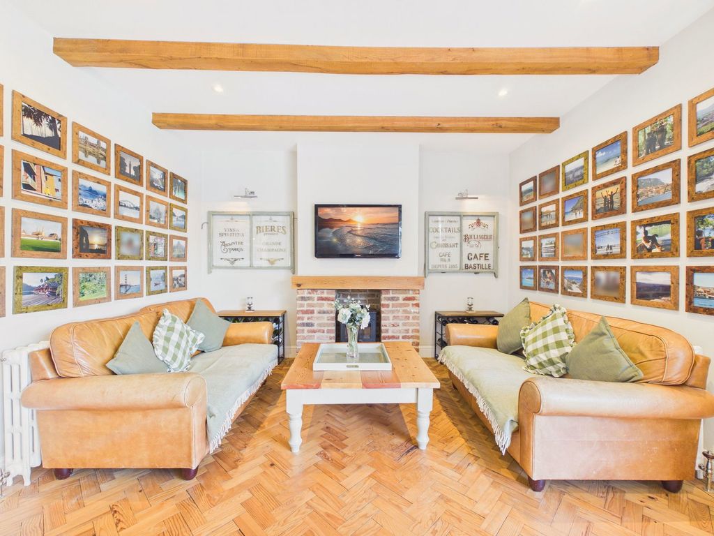 Additional image 4 of 7 bed detached house for saleKerves Lane, Horsham, West Sussex RH13