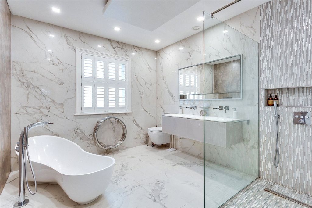 Additional image 6 of 4 bed detached house for saleNorman Avenue, Henley-On-Thames, Oxfordshire RG9