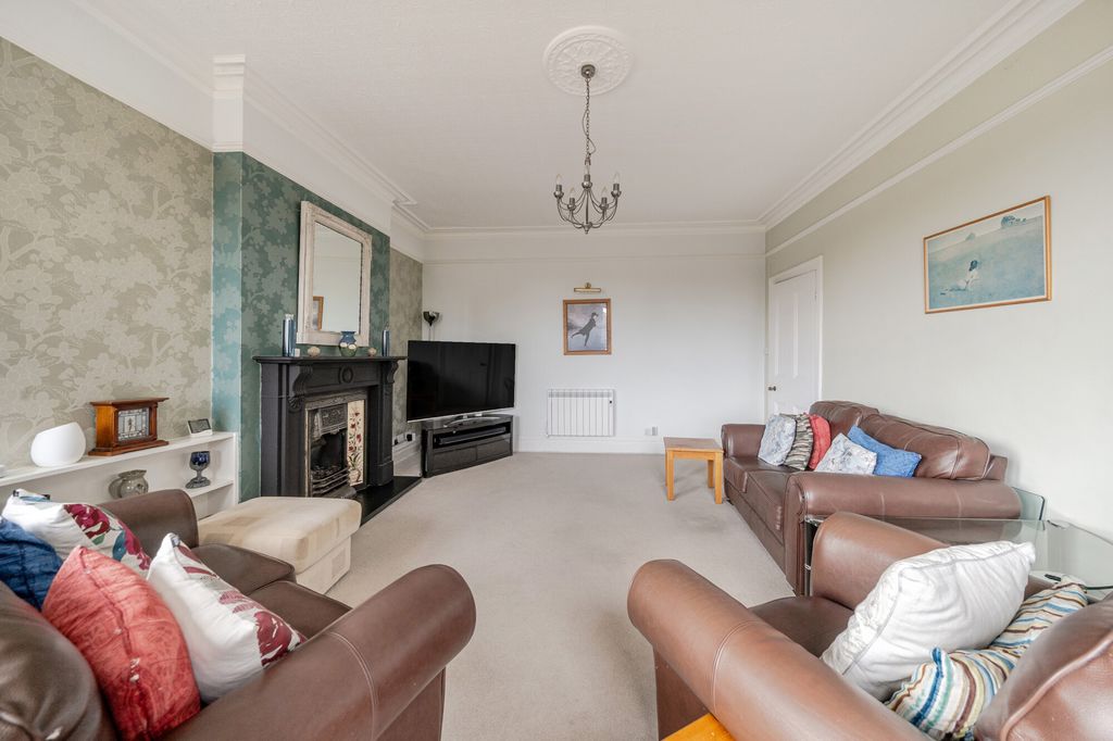 Additional image 9 of 3 bed flat for sale19 Salisbury Avenue, Harpenden AL5