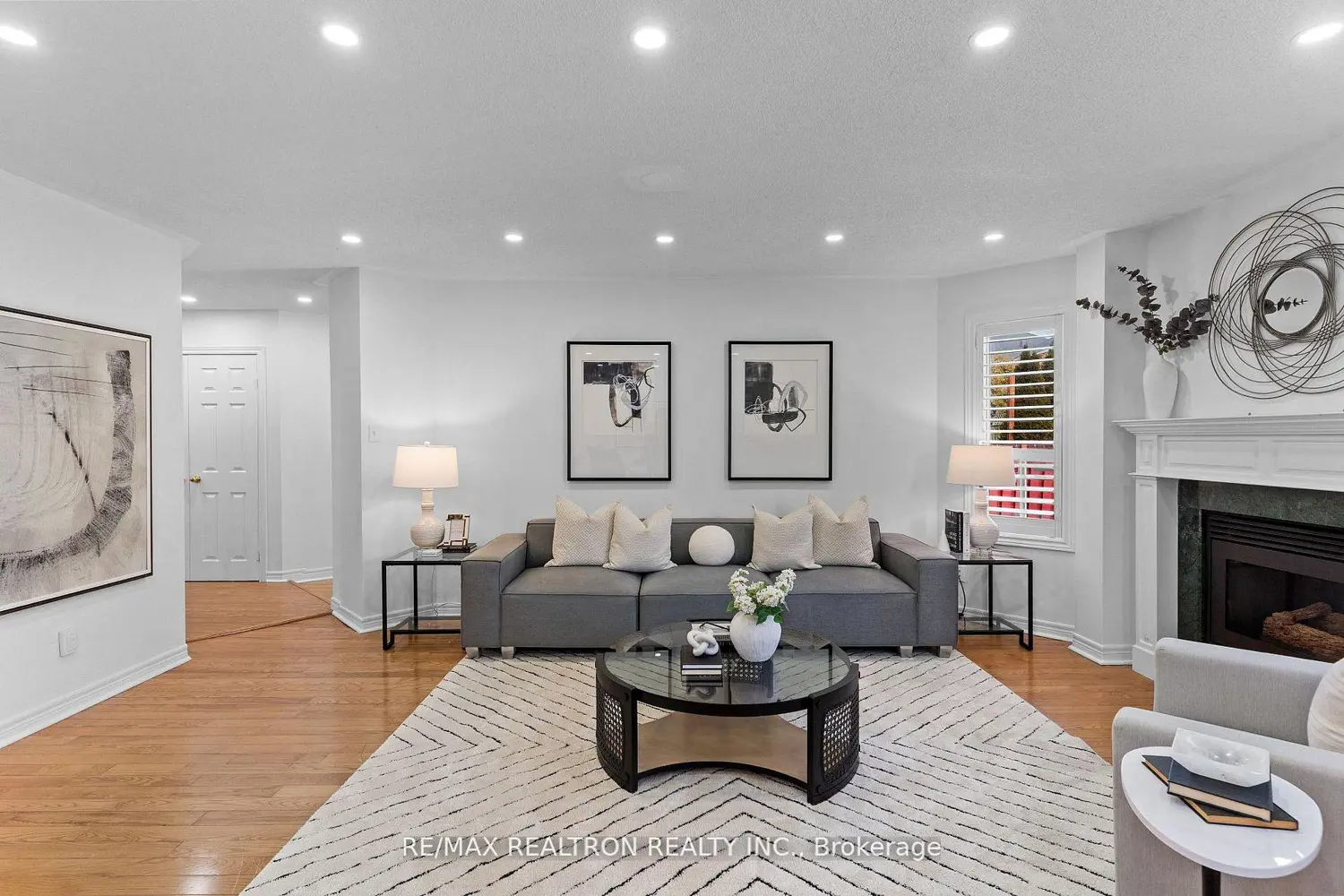 13 Freeston Crescent photo 5