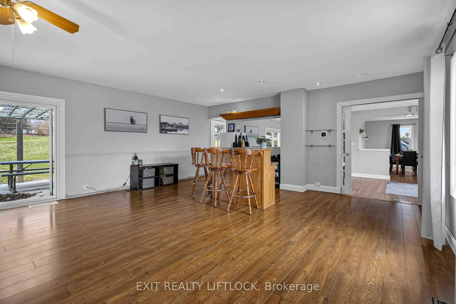1833 Keene Road photo 2