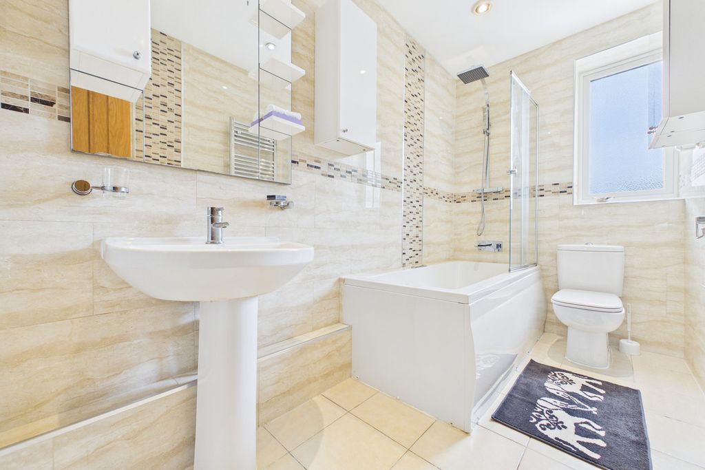 Additional image 16 of 4 bed detached house for saleGreen End Road, Hemel Hempstead HP1