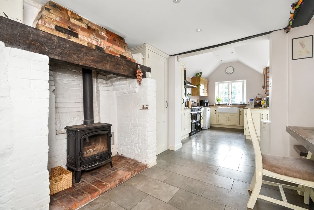 Additional image 5 of 5 bed detached house for saleOld Bedhampton, Hampshire PO9