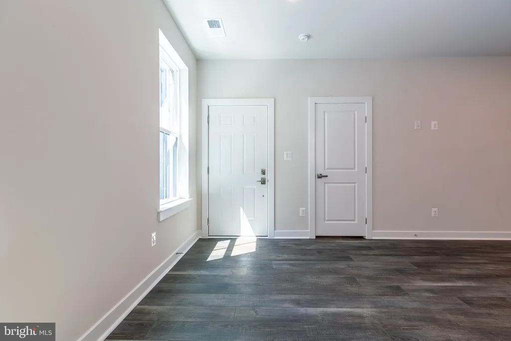 Additional image 13 of 2328 Water Promenade Avenue, Herndon, VA 20171
