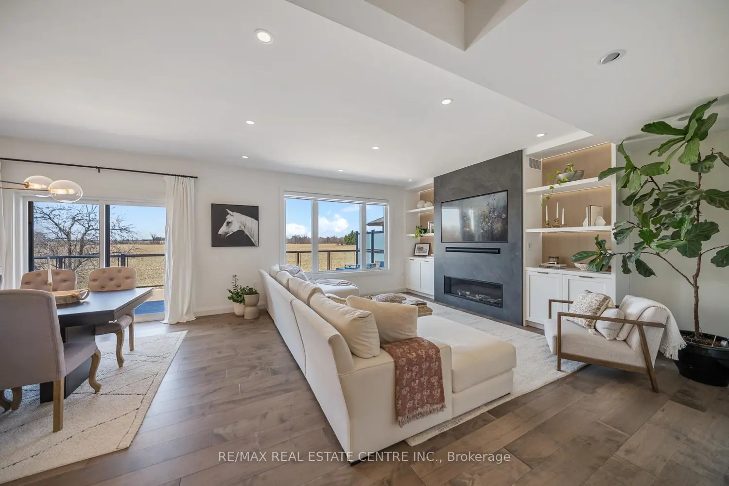 70 Rea Drive photo 2