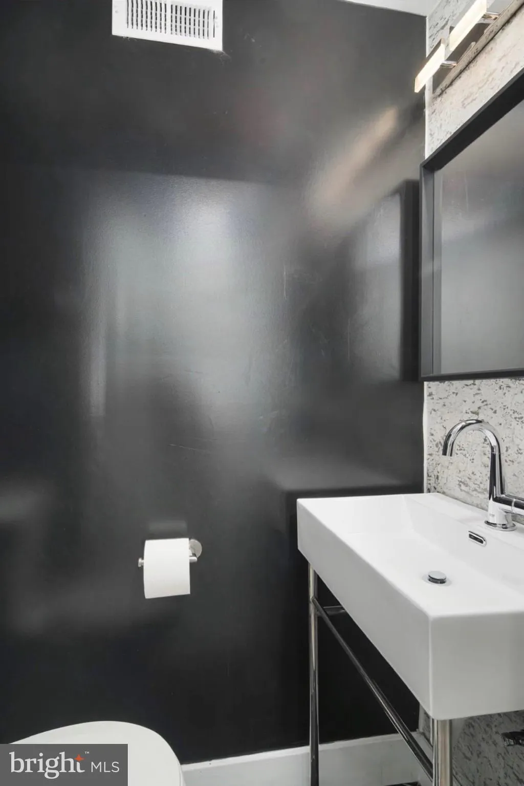 Additional image 4 of 23 E Silver Street, Philadelphia, PA 19134