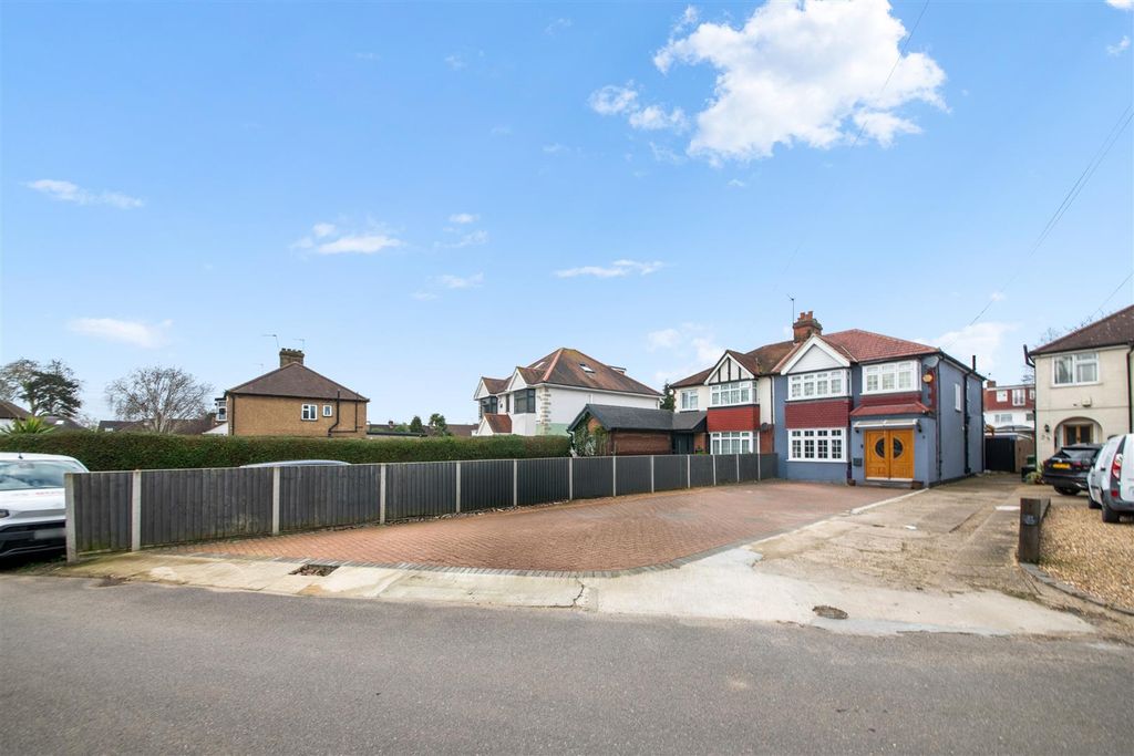 Additional image 19 of 5 bed semi-detached house for saleGrange Road, Hayes UB3