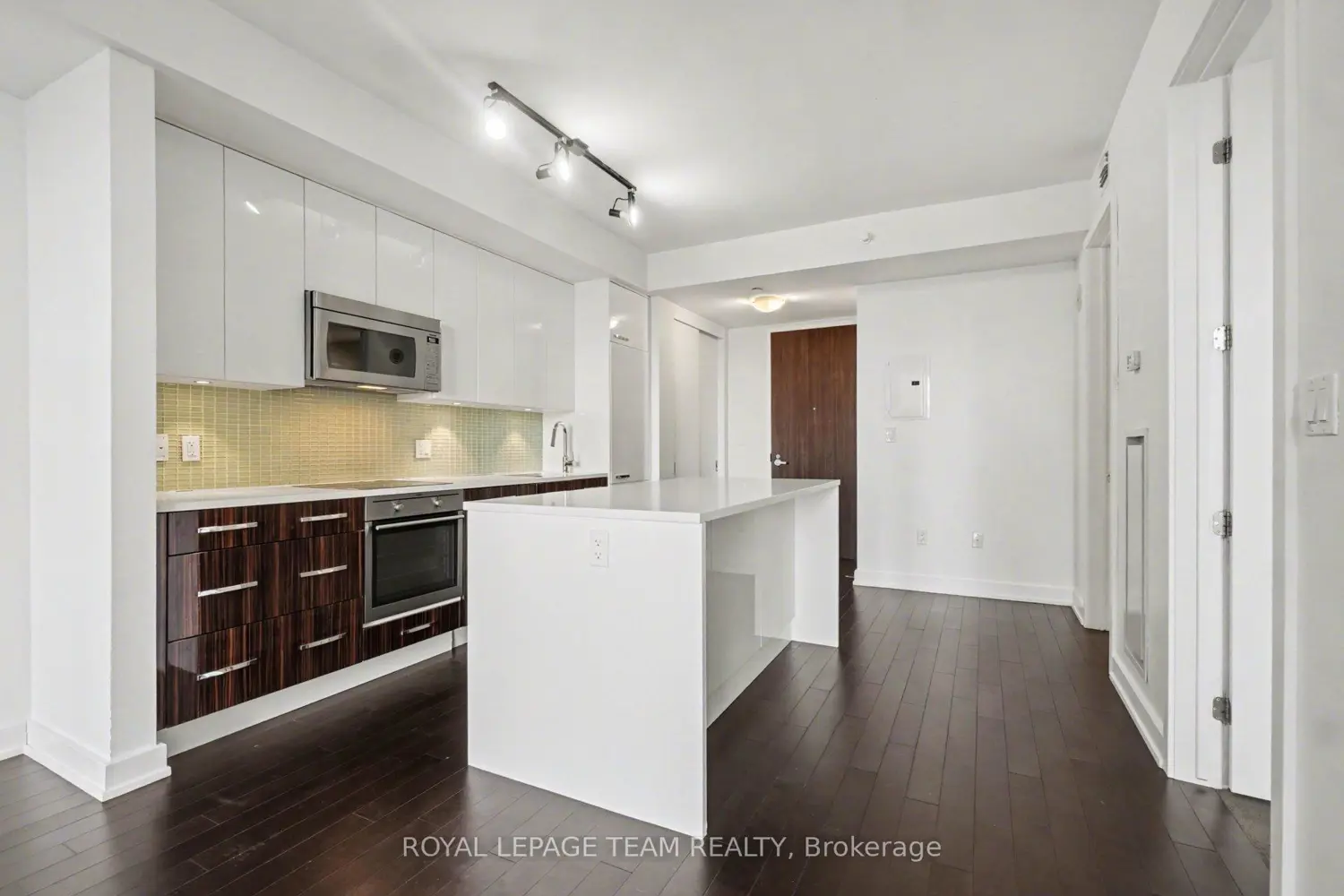 Additional image 2 of 111 Champagne Avenue 406