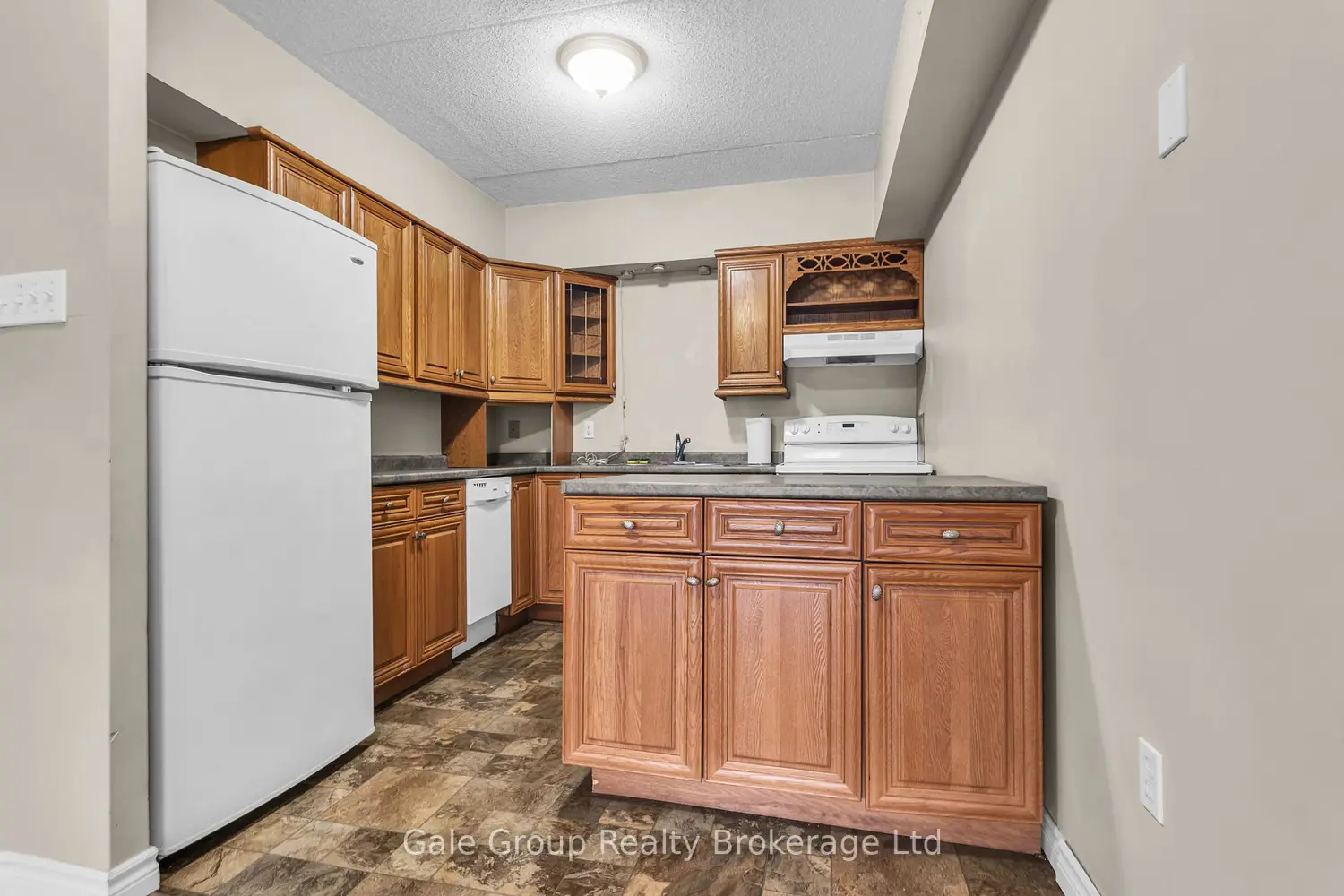 Additional image 10 of 163 Ferguson Drive 302