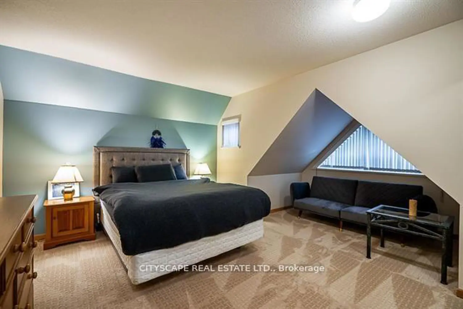 Additional image 10 of 4636 Blackcomb Way 31