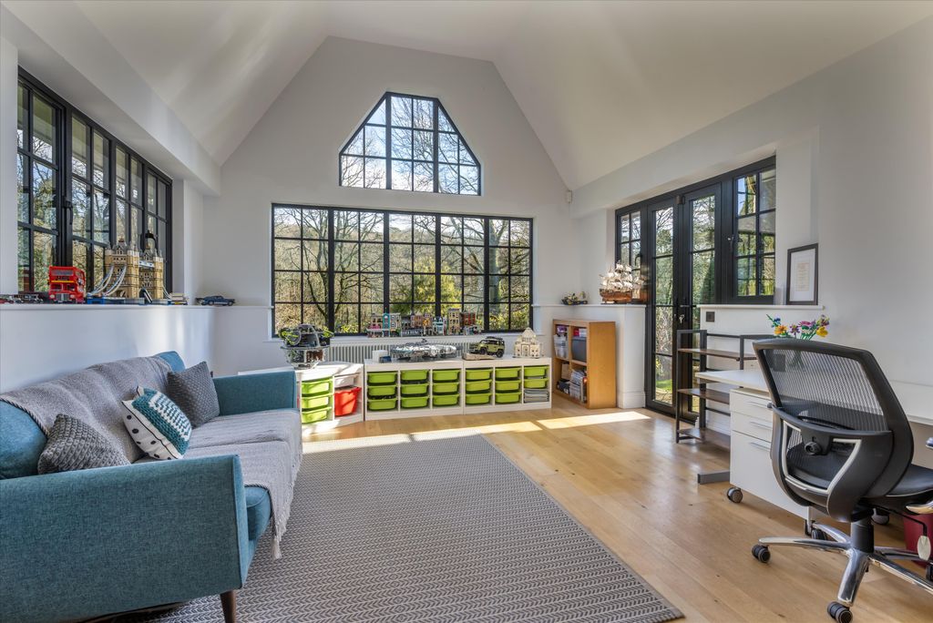 Additional image 5 of 5 bed detached house for saleHindhead Road, Haslemere, Surrey GU27