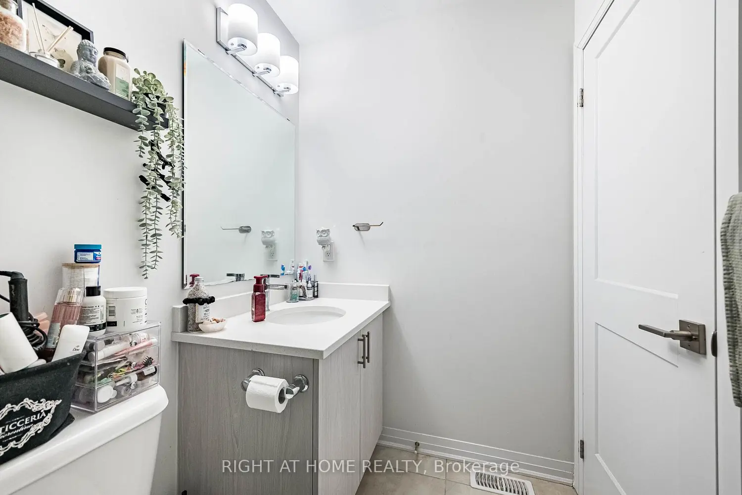 Additional image 18 of 51 Sparrow Avenue 96