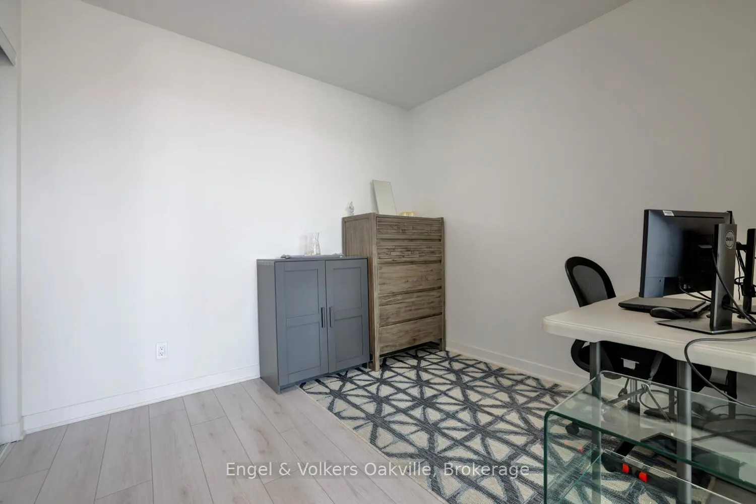 Additional image 11 of 405 Dundas Street 307