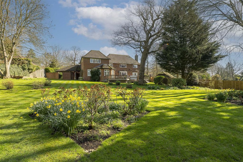 Additional image 11 of 5 bed detached house for saleSauncey Wood, Harpenden AL5