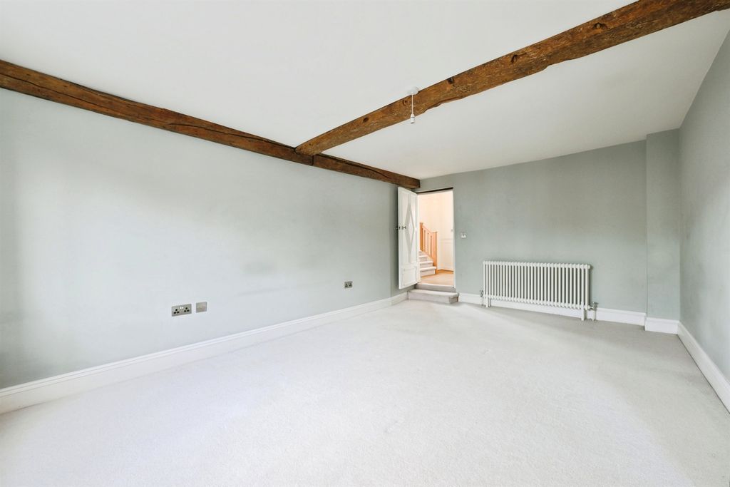 Additional image 9 of 2 bed flat for saleHigh Street, Hoddesdon EN11
