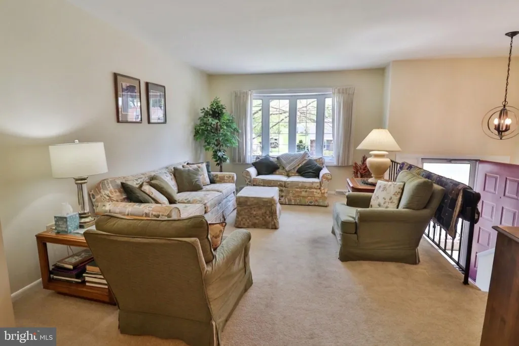 Additional image 4 of 34 S Oak Street, Lititz, PA 17543