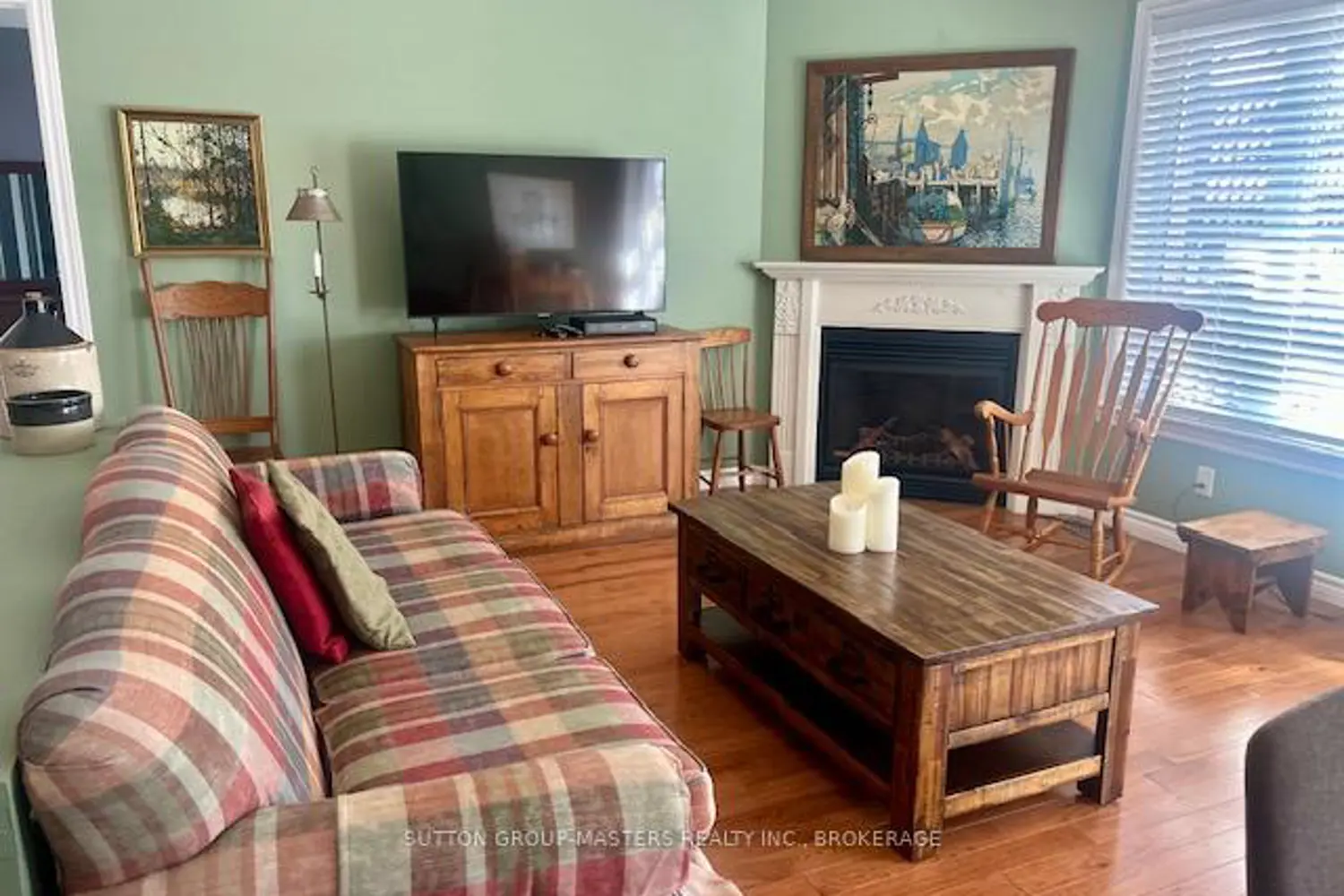 124 Farmstead Court photo 2