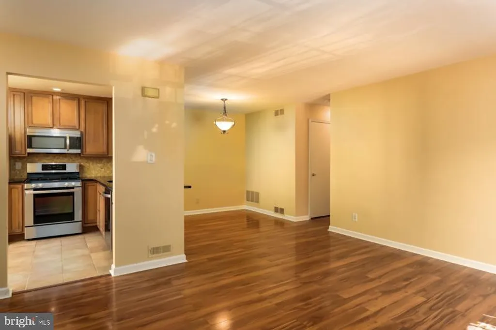 Additional image 7 of 140B Bradford Court, Mount Laurel, NJ 08054