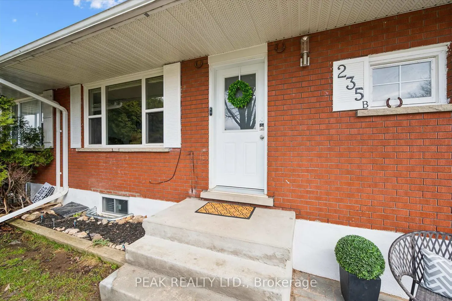 Additional image 2 of 235 Cedarbrae Avenue B