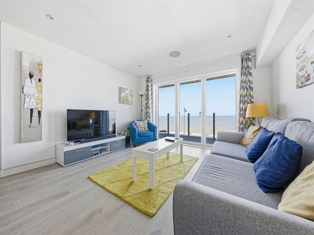 Additional image 6 of 2 bed flat for saleCentral Parade, Herne Bay CT6