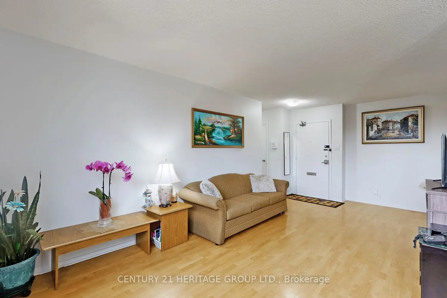 5 Parkway Forest Drive 409 photo 4