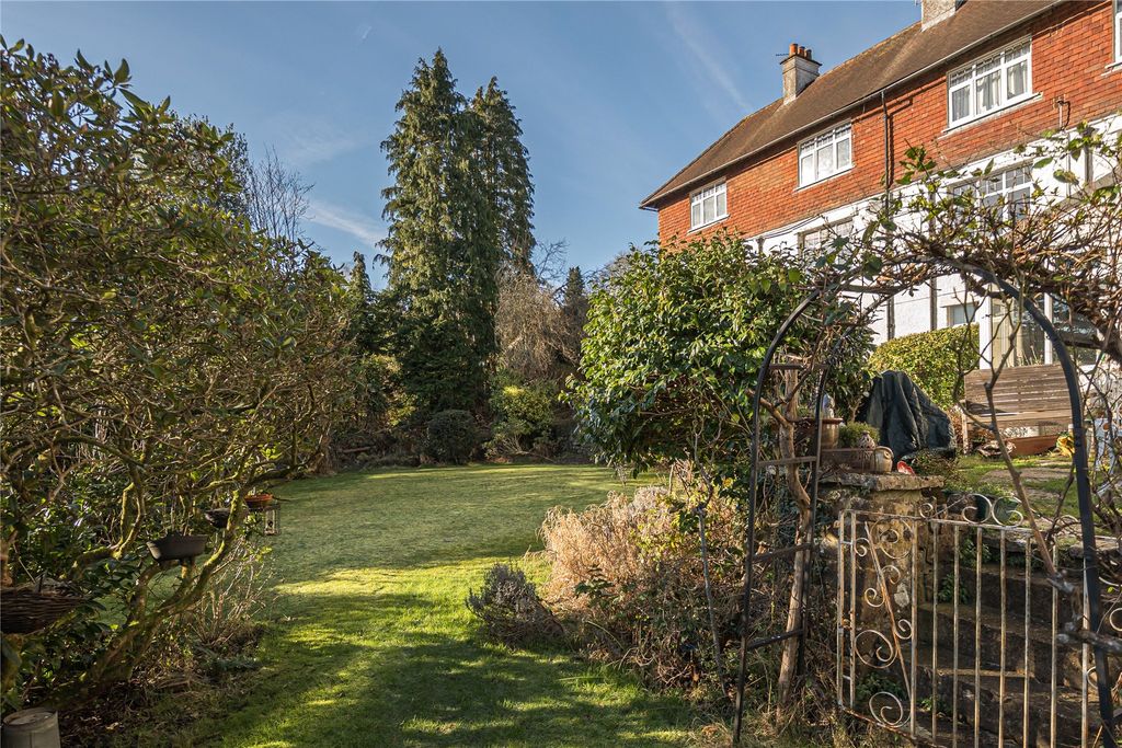 Additional image 16 of 1 bed flat for salePortsmouth Road, Hindhead, Surrey GU26