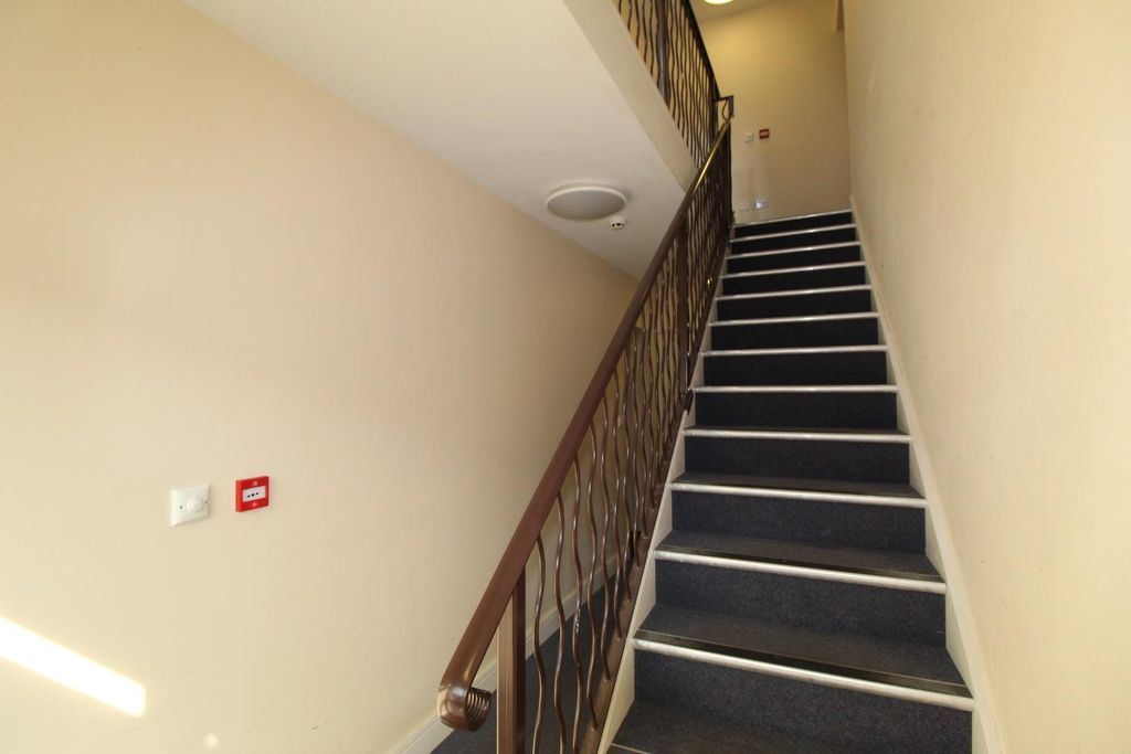 Additional image 13 of 1 bed flat for saleGarden Street, Huddersfield HD1