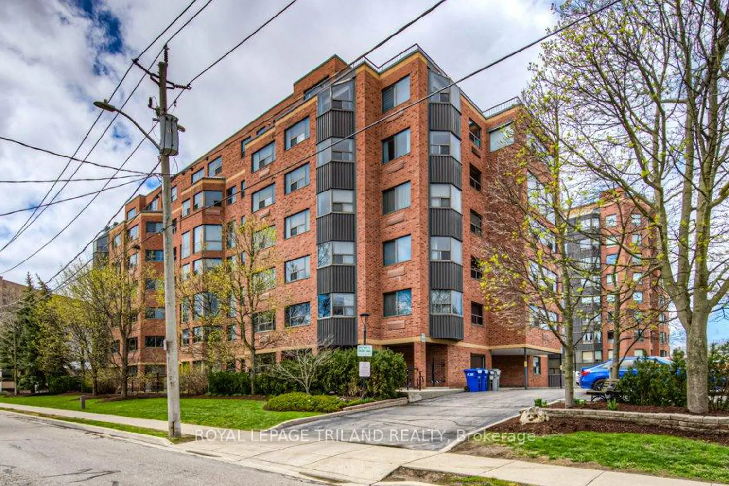 20 Ellen Street 403