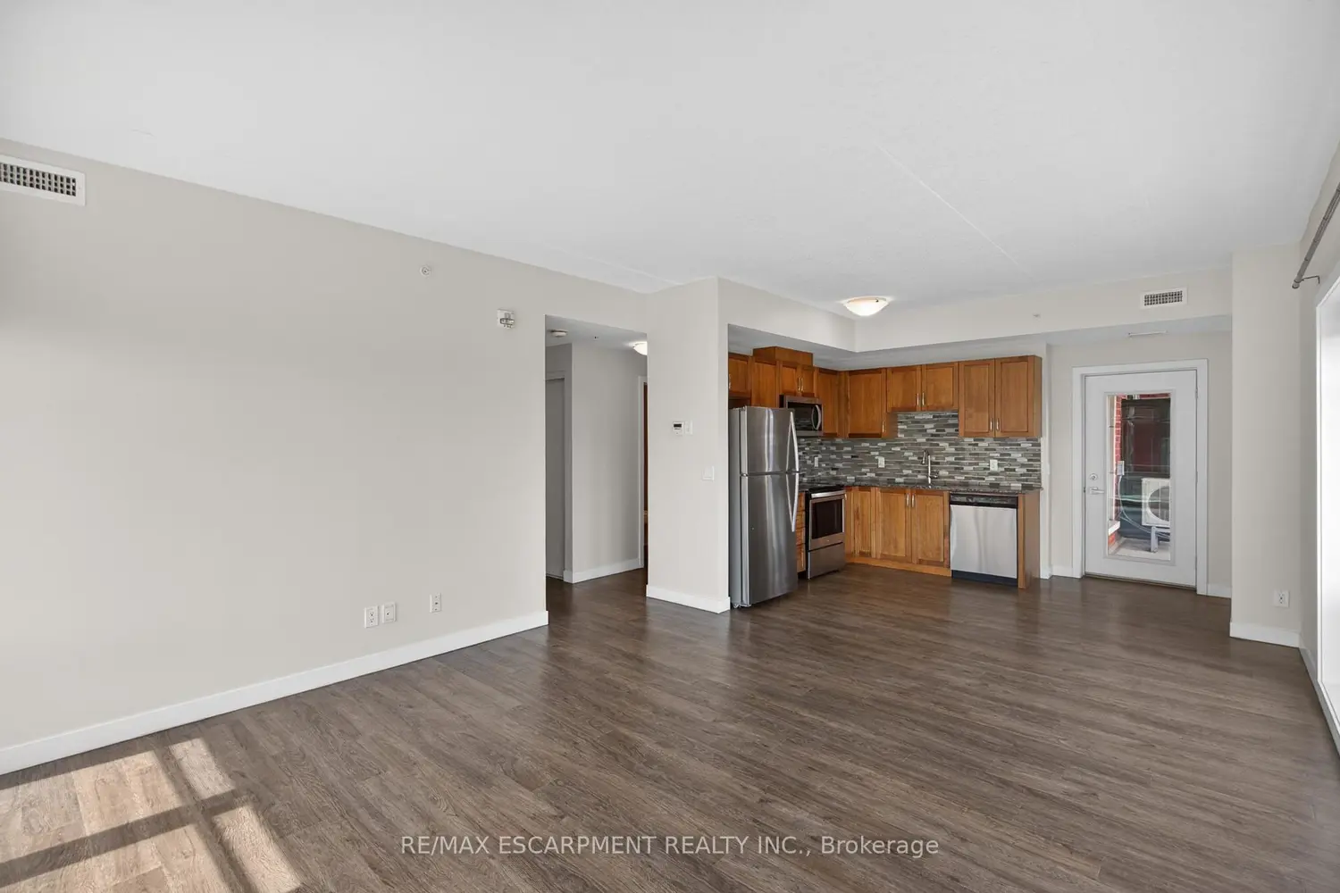 175 Commonwealth Street 202 photo 5