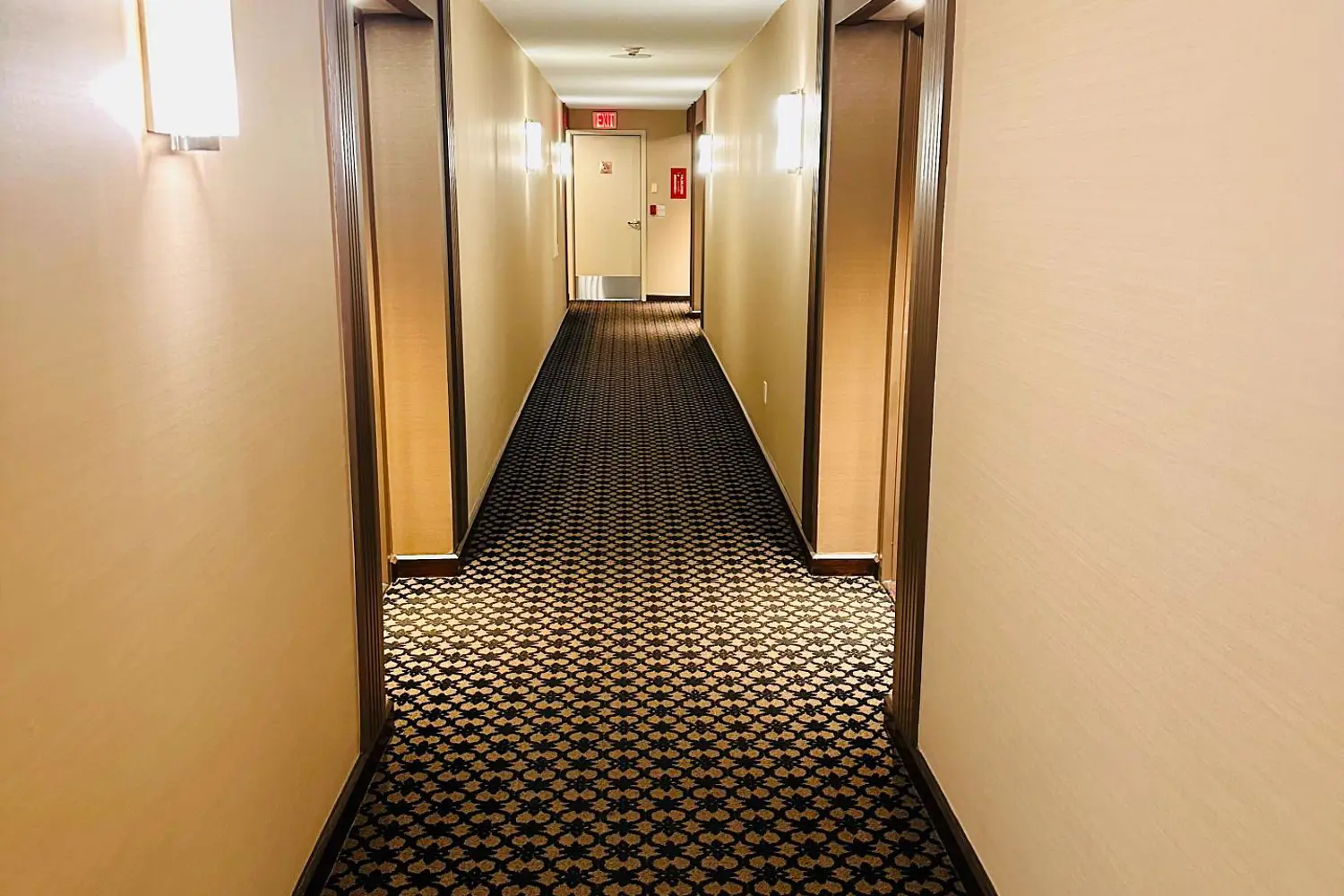 101 Subway Crescent 2205 photo 3