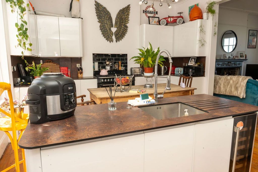 Additional image 13 of 2 bed maisonette for saleCentral Parade, Herne Bay CT6