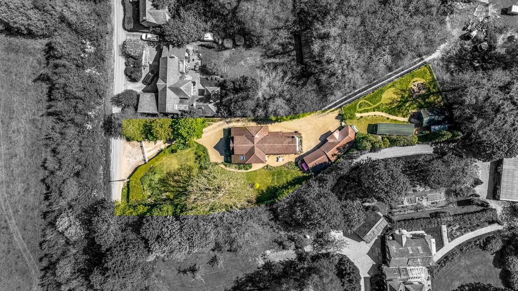 Additional image 42 of 5 bed detached house for saleWimlands Lane, Faygate RH12