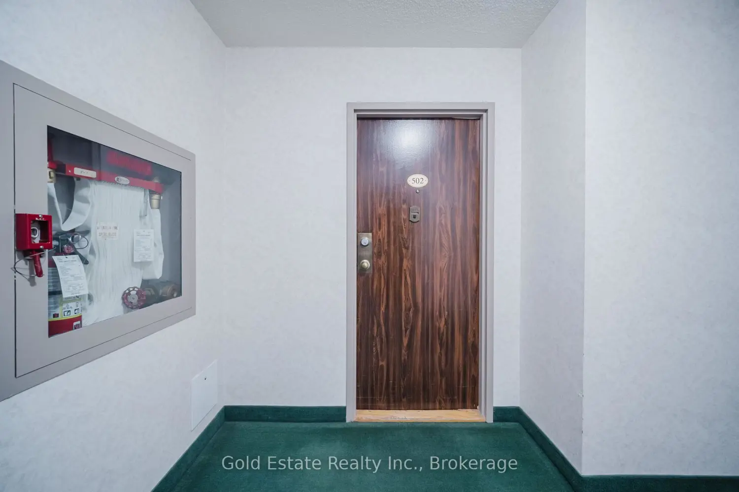 18 Knightsbridge Road 502 photo 2