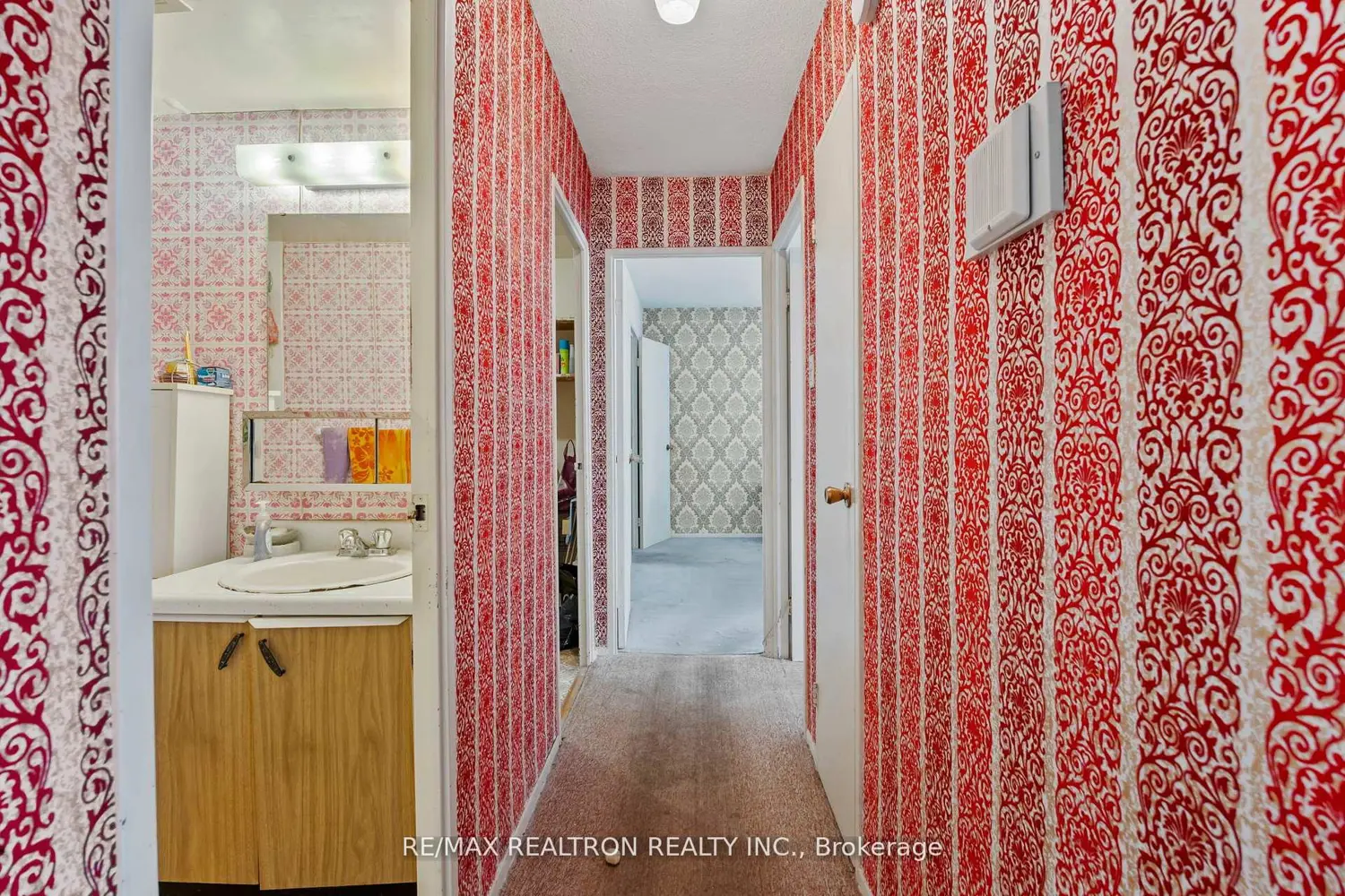 Additional image 12 of 155 Marlee Avenue 909