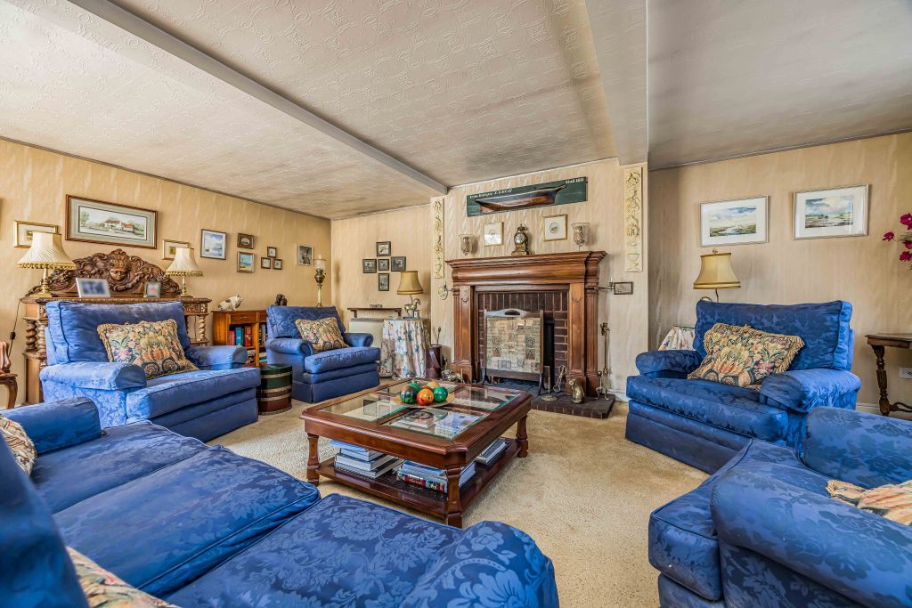 Additional image 3 of 3 bed detached house for saleOld Bedhampton, Hampshire PO9