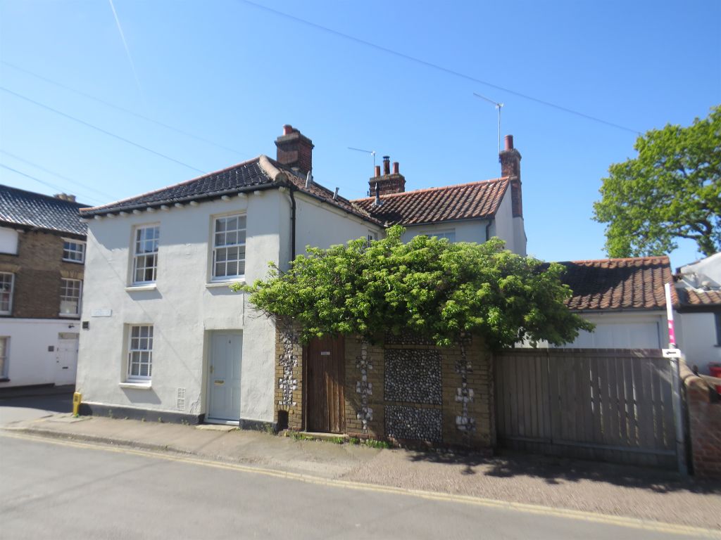 3 bed link detached house for saleCross Street, Holt NR25