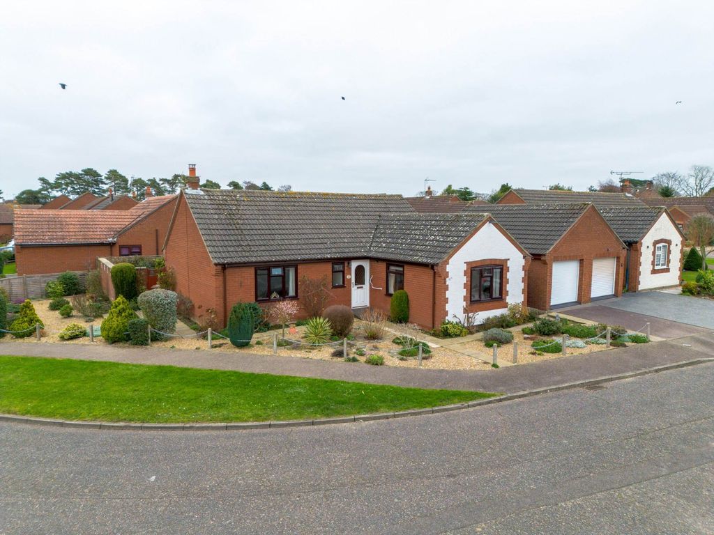 3 bed detached bungalow for saleHendrie Road, Holt NR25