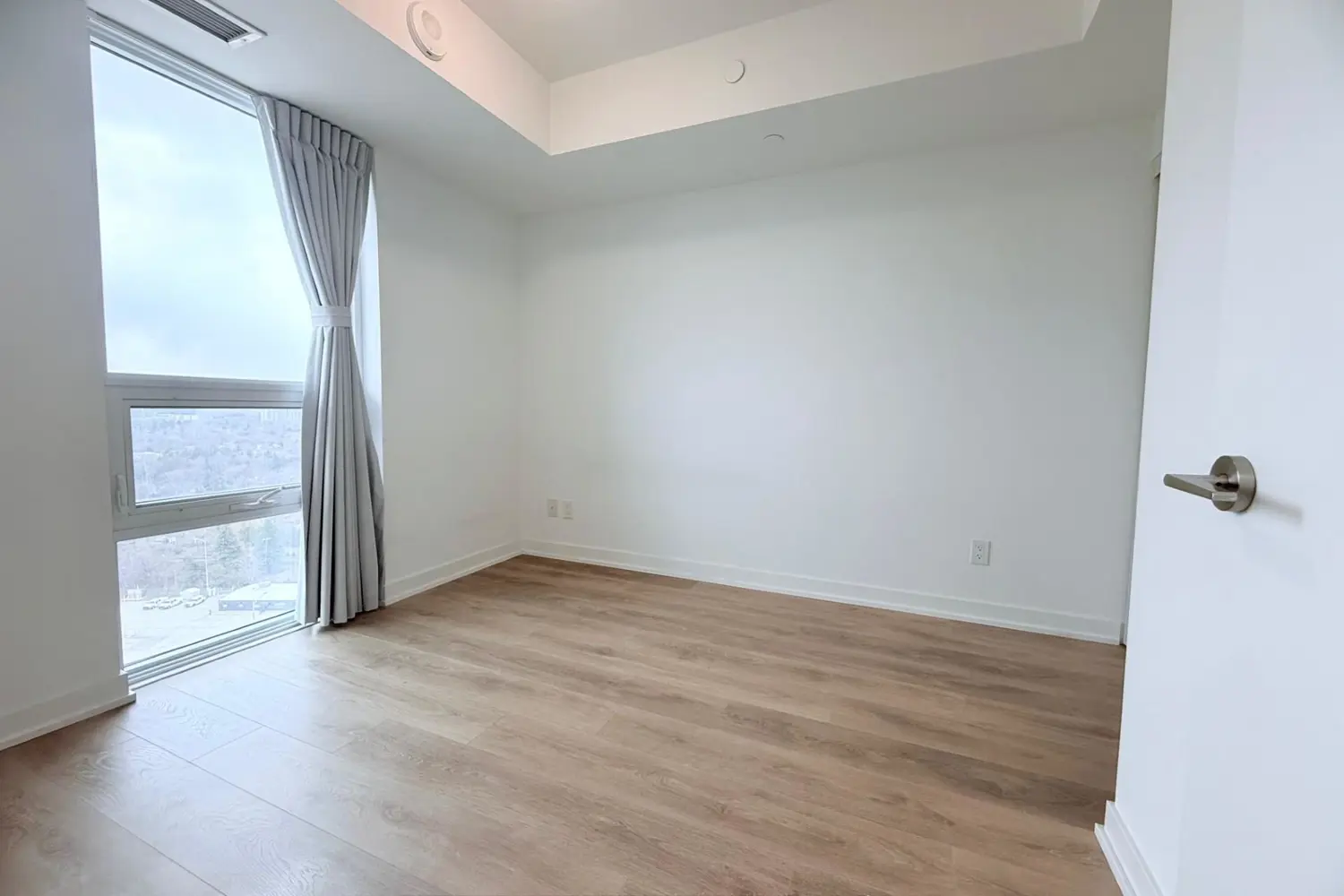 2031 Kennedy Road 2117 photo 5